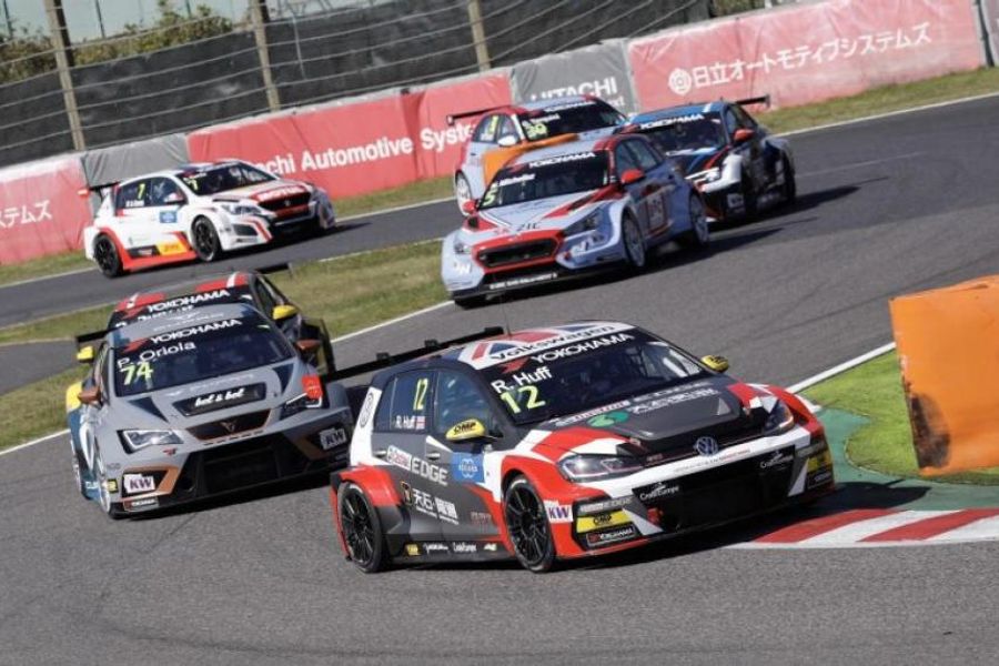 Huff wins WTCR Race of Japan reverse grid thriller
